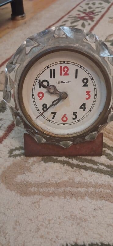 kohnə pullar: Qedimi saat — 2