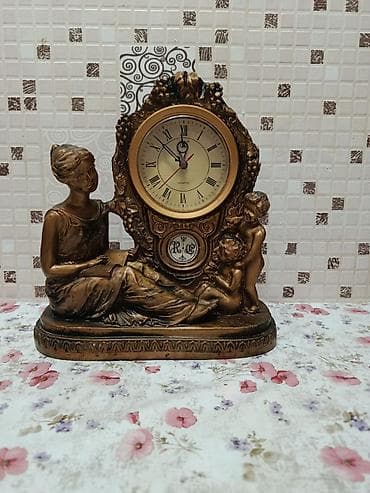 Ev saatları: Masaüstü saatlar, Elektron, Saniyə əqrəbi — 1