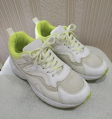 krasovka: Marka: LC Waikiki Razmer: 38 Qiymət 12azn Бренд: LC Waikiki Размер — 1