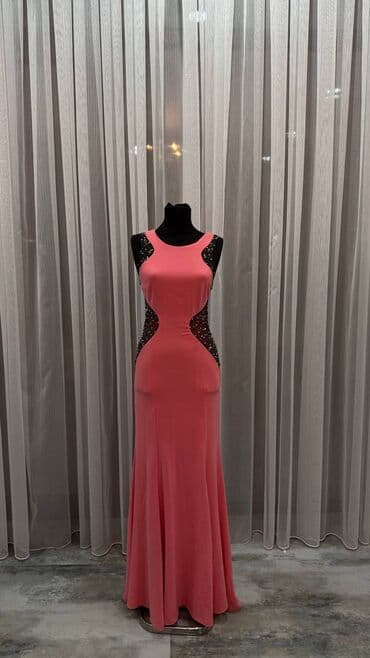 Sviterlər: Ziyafət donu, Maksi, S — 2