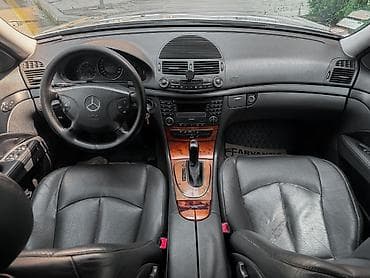 bakavin nədir: Mercedes-Benz E 270: 2.7 l | 2002 il Sedan — 10