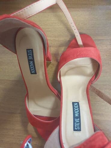 белые босоножки на тракторной подошве: Размер: 40, Новый — 7