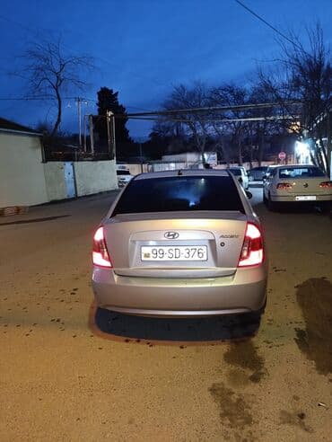 mersedes benz 190: Hyundai Accent: 1.5 l | 2007 il Sedan — 3