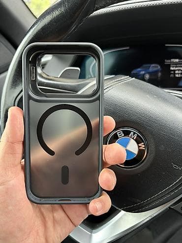 mini nokia: Uyğunluq: Yalnız iPhone 17 Pro modelləri üçün • Dizayn: Minimalist və — 2