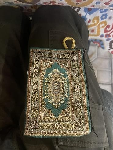 giyim: Pulqabı, Yeni — 1