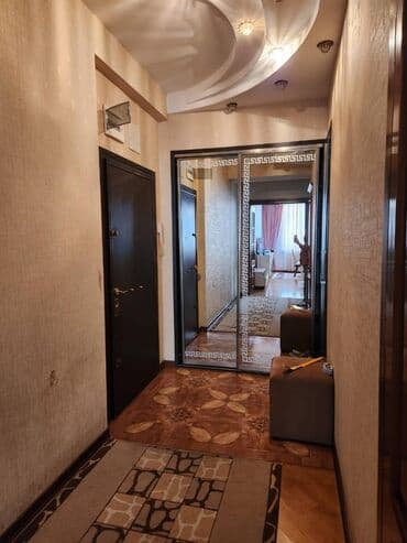 квартира берилет кок жар: Xalqlarda Siyaqut şadlıq sarayının yaxınlığında, 16 mərtəbəli binaın — 8