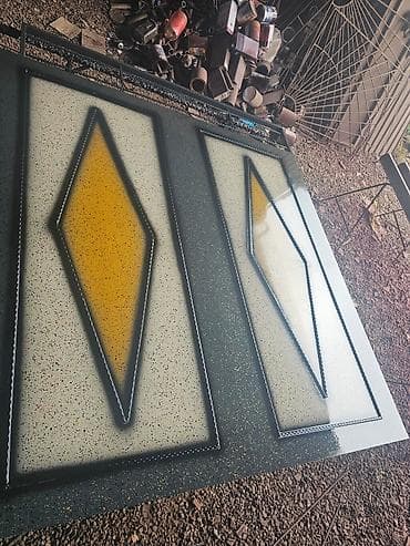 iran peci qurasdirilmasi: Butun Dəmir Darvazalar və ya həyət qapısı pult ilədə var. Balkon — 9