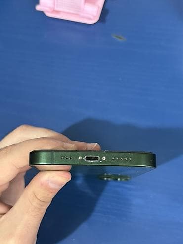 x 3 pro: IPhone 13, 128 GB, Yaşıl, Face ID — 4