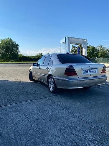 brabus disk: Mercedes-Benz S-Class sedan - Kuzov: gümüşü rəng, 4 qapı - Salon — 7