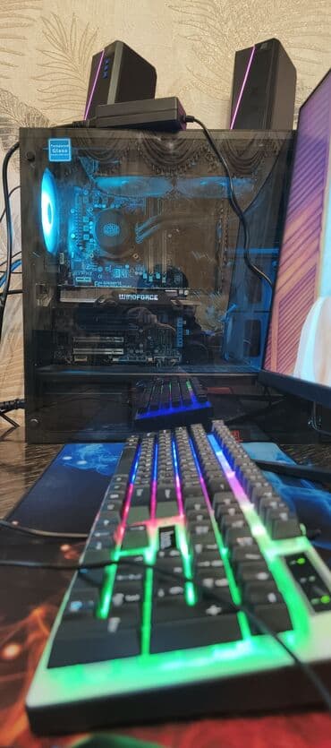 qrafik planşet: Gaming masaüstü kompüter komplekti Komponentlər: - Prosessor — 3