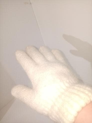 Sviterlər: Yun əlcək. ağ rəng. əl işi — 4