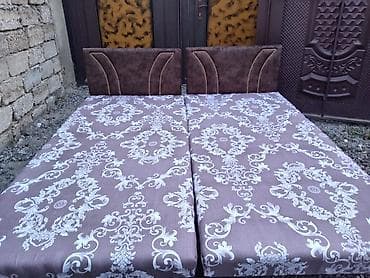 ana dili defteri: Təzə çarpayılar 1 nəfərlik çarpayılar 60 manat. 2 nəfərlik taxt 110 — 3