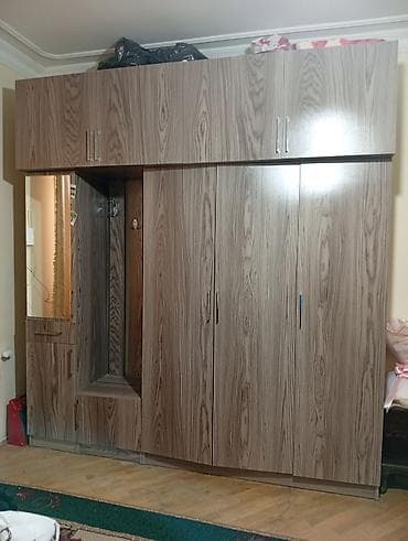 paltar asilgan: 3 qapılı, Güzgülü, Boz, Digər material, Açılan, Düz dolab — 2
