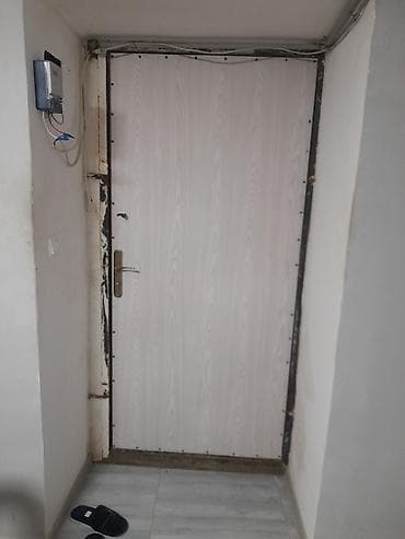 Duş şlanqları: Kiryə verilir kuxna sudiyo 1 otaq hərbir şerayiti var tam asvalt yola — 1