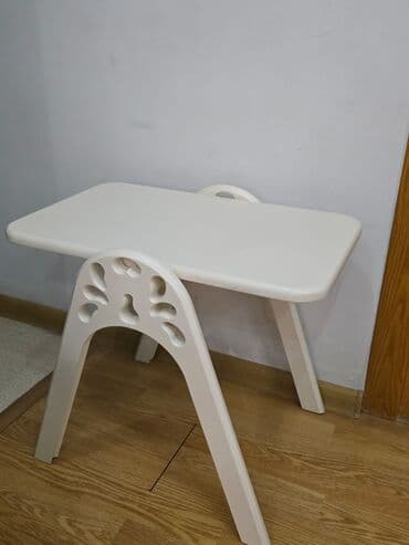 usaq otagi ucun xalcalar: Oğlan və qız üçün, İşlənmiş, Siyirməsiz, Sadə masa, Stulsuz — 1