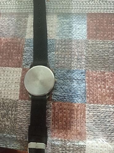 aksesuar instagram: Minimalist analoq qol saatı - Rəng: tam qara (gövdə, siferblat və — 3