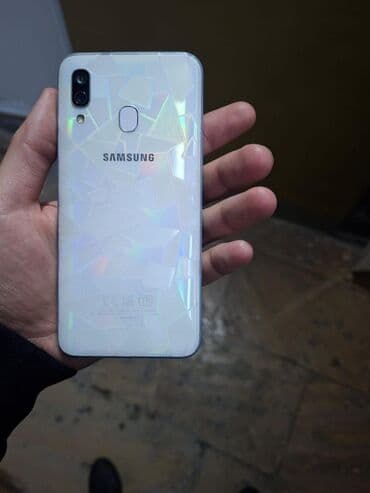 samsung a41 qiymeti: Samsung Galaxy A40, 64 GB, rəng - Ağ, Barmaq izi — 2