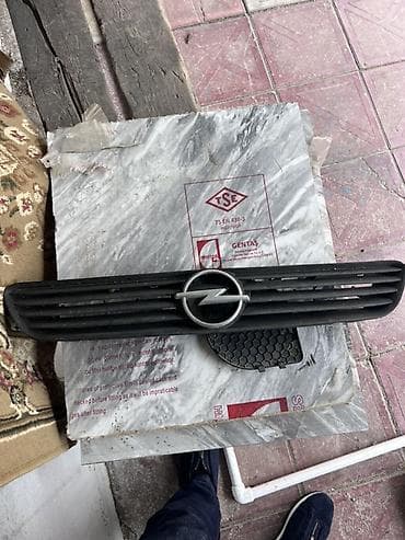 opel feredo: Opel Astra F — 2