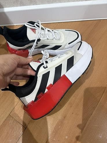 Məhsul: adidas Lego Tech Rnr J – Gənc gündəlik idman ayaqqabısı — 3