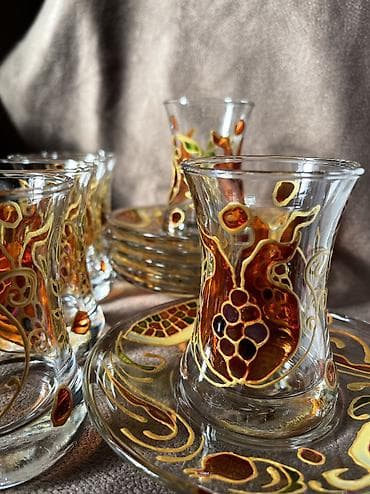 armudu stekan: Armudu stəkanlar, 1 əd — 2