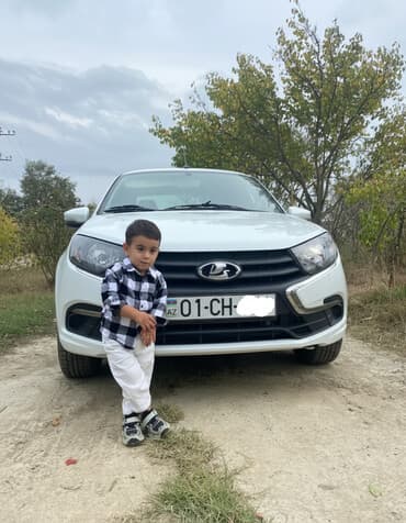 lada priora qiyməti: VAZ (LADA) Granta: 1.6 l | 2021 il 12000 km Sedan — 2