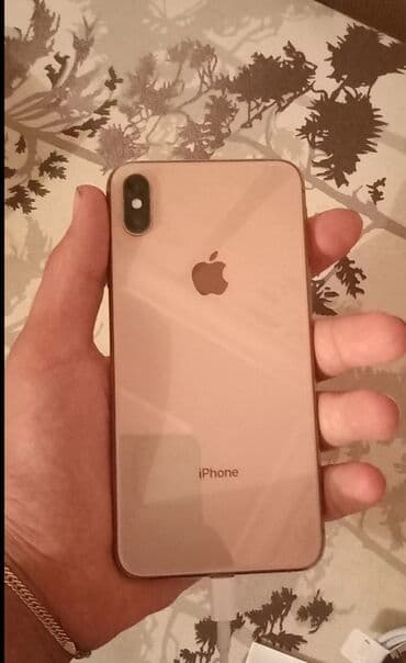 продаю холодильник бу: IPhone Xs Max, 64 ГБ, Золотой — 1
