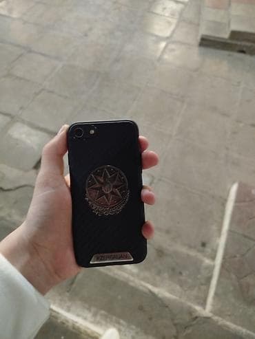 iphone 7 ikinci əl: IPhone 7, 128 GB, Natural Titanium, Face ID — 2