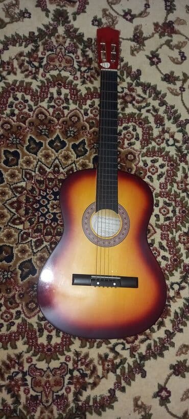 Yaylı alətlər: Klassik gitara, Yeni, Ödənişli çatdırılma — 2