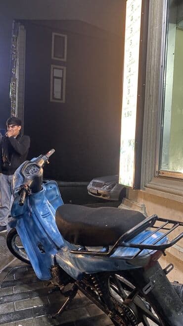 təkər 16 c: Skuter – şəhər içi gediş-gəliş üçün praktik və qənaətcil iki təkərli — 3