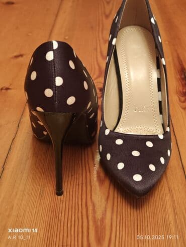 женские классические туфли на танкетке: Qadın ayaqqabıları – 2 cüt 1) Qırmızı klassik tufli - Material: zamşa — 7