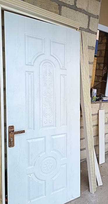 Məhəccərlər: Ağ rəngdə daxili otaq qapısı – komplekt - Material: ağ rəngdə — 3