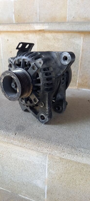 traktor yto 404: Toyota CAMRY, 2010 il, Orijinal, Yaponiya, İşlənmiş — 2