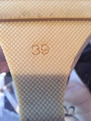 basanoşkalar 2024: Ölçü: 39, rəng - Qızılı, Yeni — 5