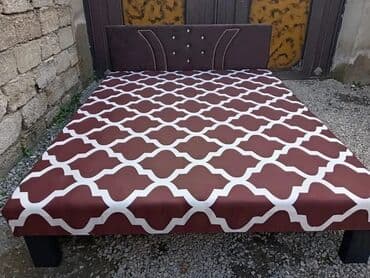 taxt uzluyu: Təzə çarpayılar. 1 nəfərlik çarpayılar 60manat 2 nəfərlik taxt — 20