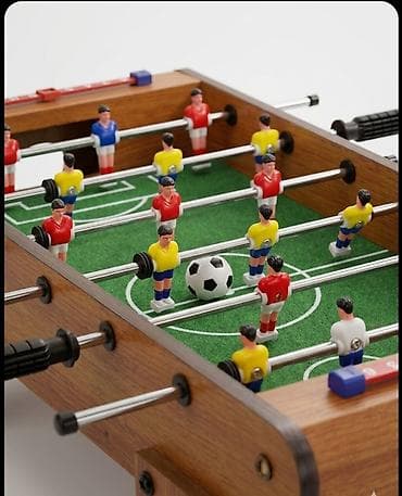 matlar: Mini stolüstü futbol (foosball) oyunu - Ölçülər: 50 x 25 x 16 sm — 4