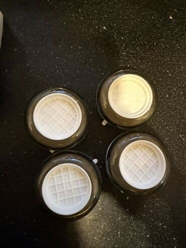 Mebel tərpənməsin və döşəməniz qorunsun – mebel üçün yapışqanlı