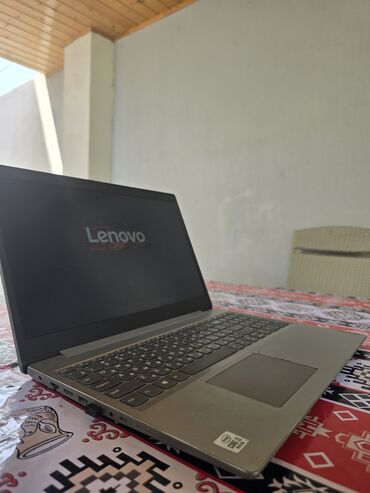 ucuz nodbuklar: Intel Core i3, 8 ГБ ОЗУ, 15.6 " — 2