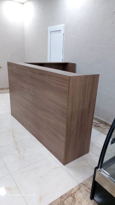 bağça üçün: Yeni, Resepşn, Kvadrat masa — 4