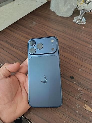 mac pro: IPhone 17 Pro Max, 256 GB, Mavi, Qırıq, Barmaq izi, Simsiz şarj — 9