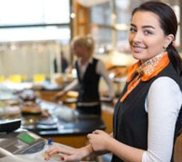 Hostes, qeydiyyatçı tələb olunur, 18-29 yaş, 1-2 illik təcrübə — 2