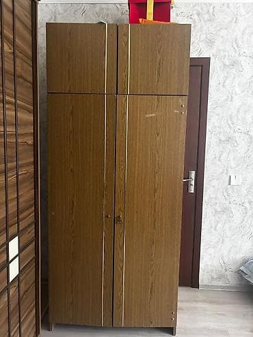 tekstil: Taxta geyim şkafı – klassik dizayn, qoz rəngi - Material: ağac əsaslı — 2