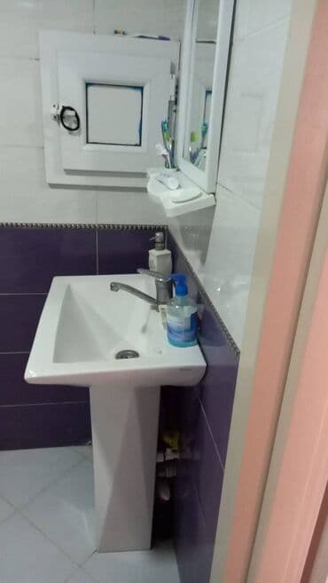 3 otaqli kiraye evler 400 azn: Həzi Aslanov metrosuna yaxın (Neapol dairəsinə yaxın)12-çi mertebenin — 10