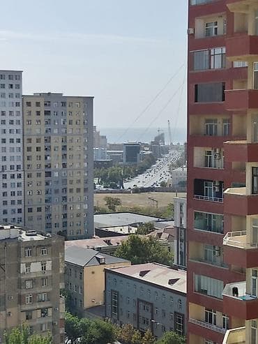 qaraba: Heydər Əliyev Mərkəzinin yanında, "Effekt Park"-da 3 otaqlı lüks — 4