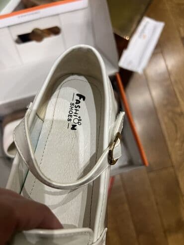 Cinslər və şalvarlar: Tuflilər, Qız üçün, 36 — 5