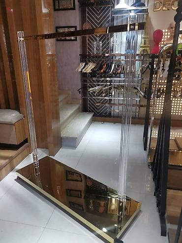 taxta asilqan: Asılqan, stend Vitrin aksessuarları Məhsul: nerjavika stend Ölçü — 2