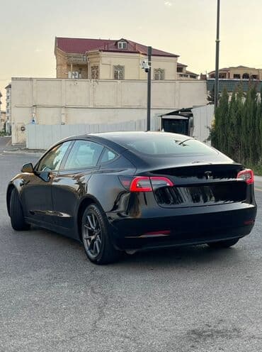 şlanqların satışı: Tesla Model 3 – tam elektrikli sedan Xüsusiyyətlər və dizayn: - Gözəl — 5