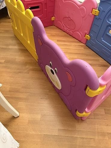 uşaq manejleri: Uşaq üçün plastik oyun məkanı (playpen) - Rəngli modullu panellərdən — 2