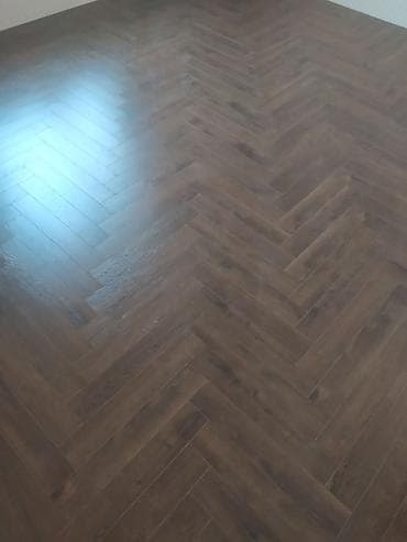Hər cür laminatın vorulması döşəmənin sökülməsi yığılması pilintus