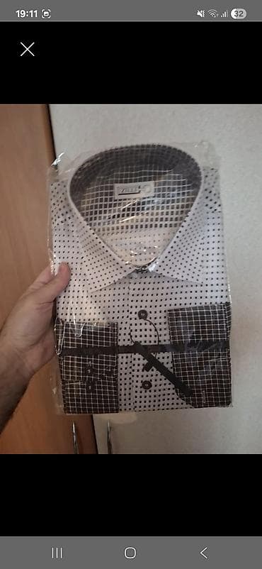 Рубашки: Kişi köynəyi – klassik model - Rəng: ağ əsas üzərində xırda kvadrat — 1