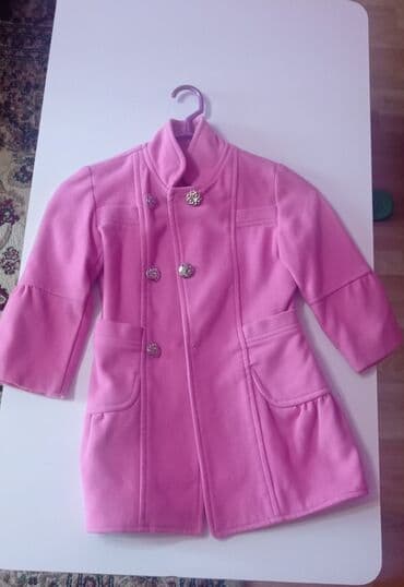 Donlar: Palto uşaq üçün. Çox az geyilib təzədi. 3-4-5 yaşa uyğundur baxır — 1